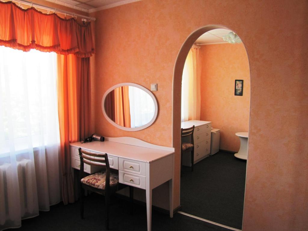 تشيريبوفتس Severnye Zori Hotel الغرفة الصورة